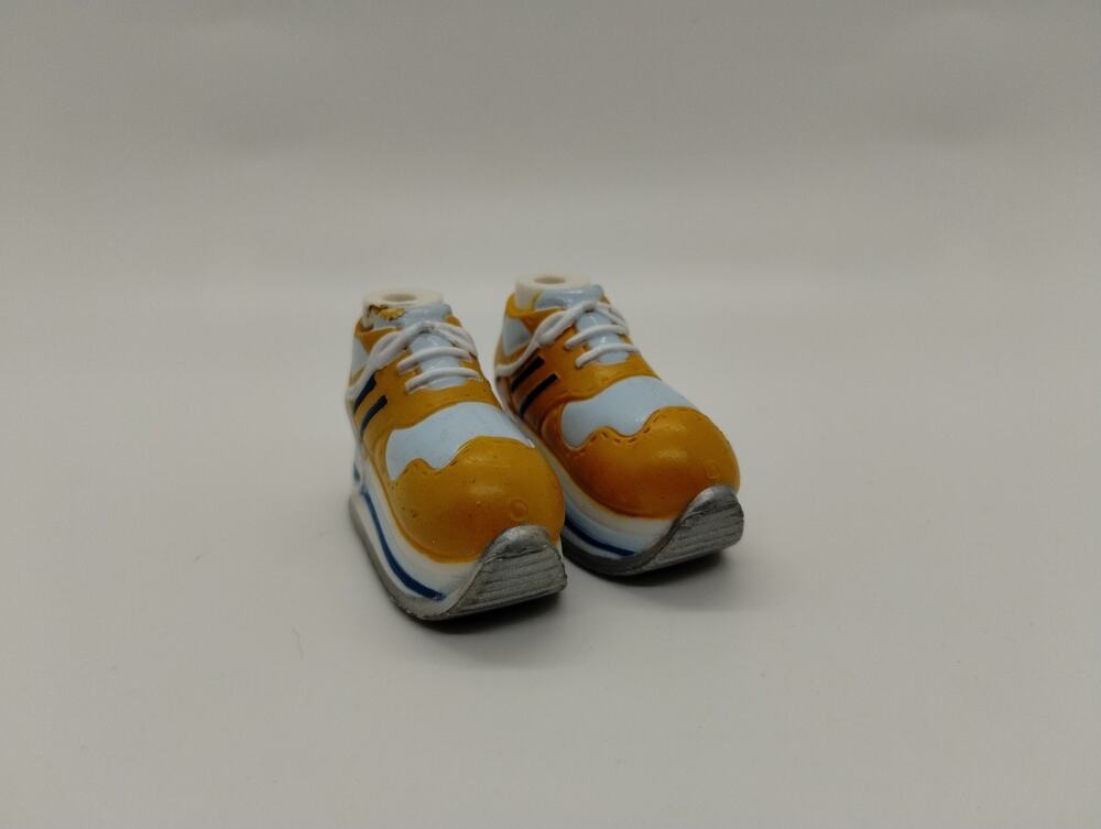 Bratz Sasha 20th Anniversary Replacement Sneakers Shoes Orange